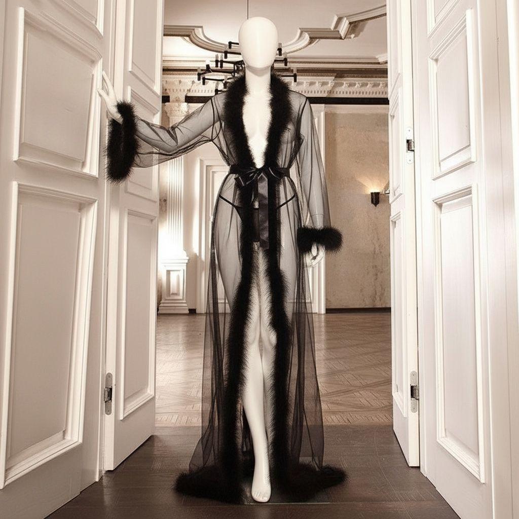 Robe Noire Vertigem Detalle de plumas Bellamour Lux
